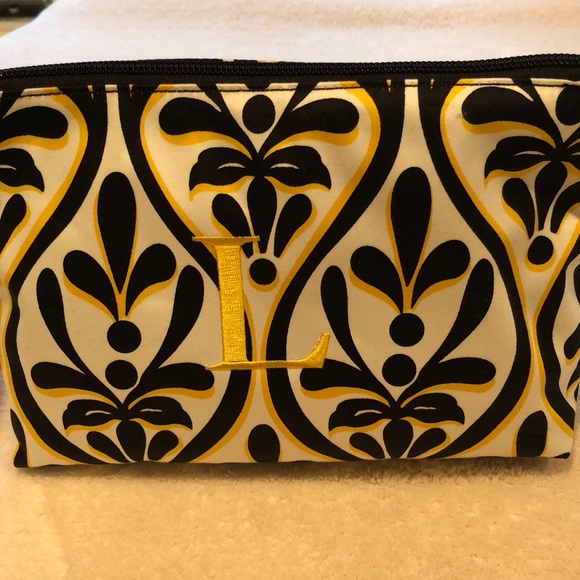 Talbots black/yellow monogrammed cosmetic bag “L” - Picture 2 of 6